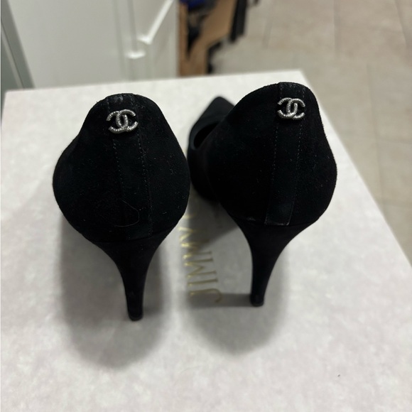 Chanel Heels - Picture 13 of 14